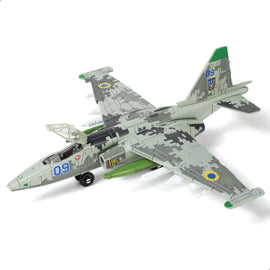 1/72 SU-25 Frogfoot Attack Jet Model Kit, Snap-Together Russian Military Aircraft with Display Stand