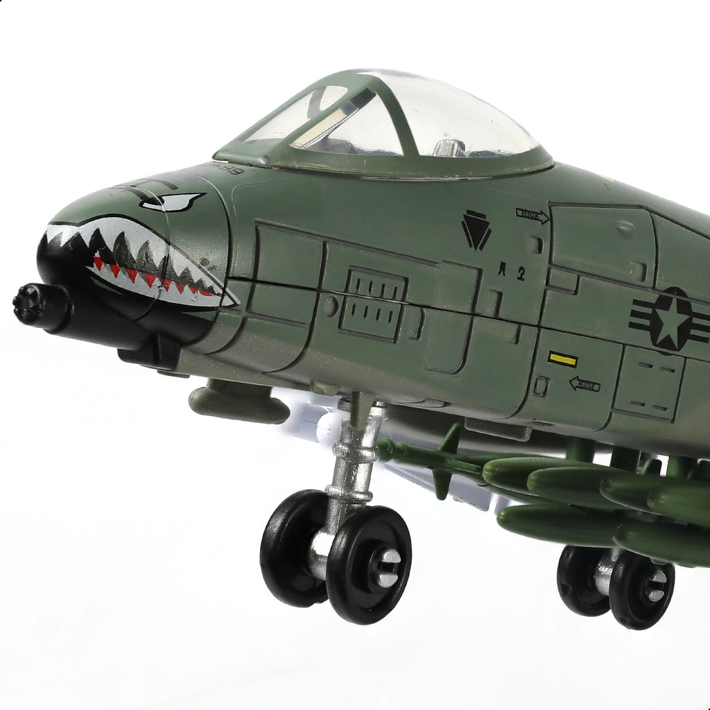 1/72 A-10 Thunderbolt II Warthog Attack Jet Quick Build Model Kit, Snap-Together Military Aircraft (43 Pieces)